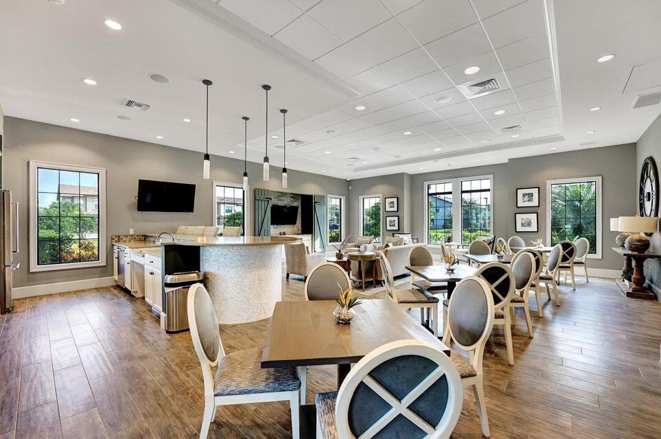 FIELDS AT GULFSTREAM POLO - Residential