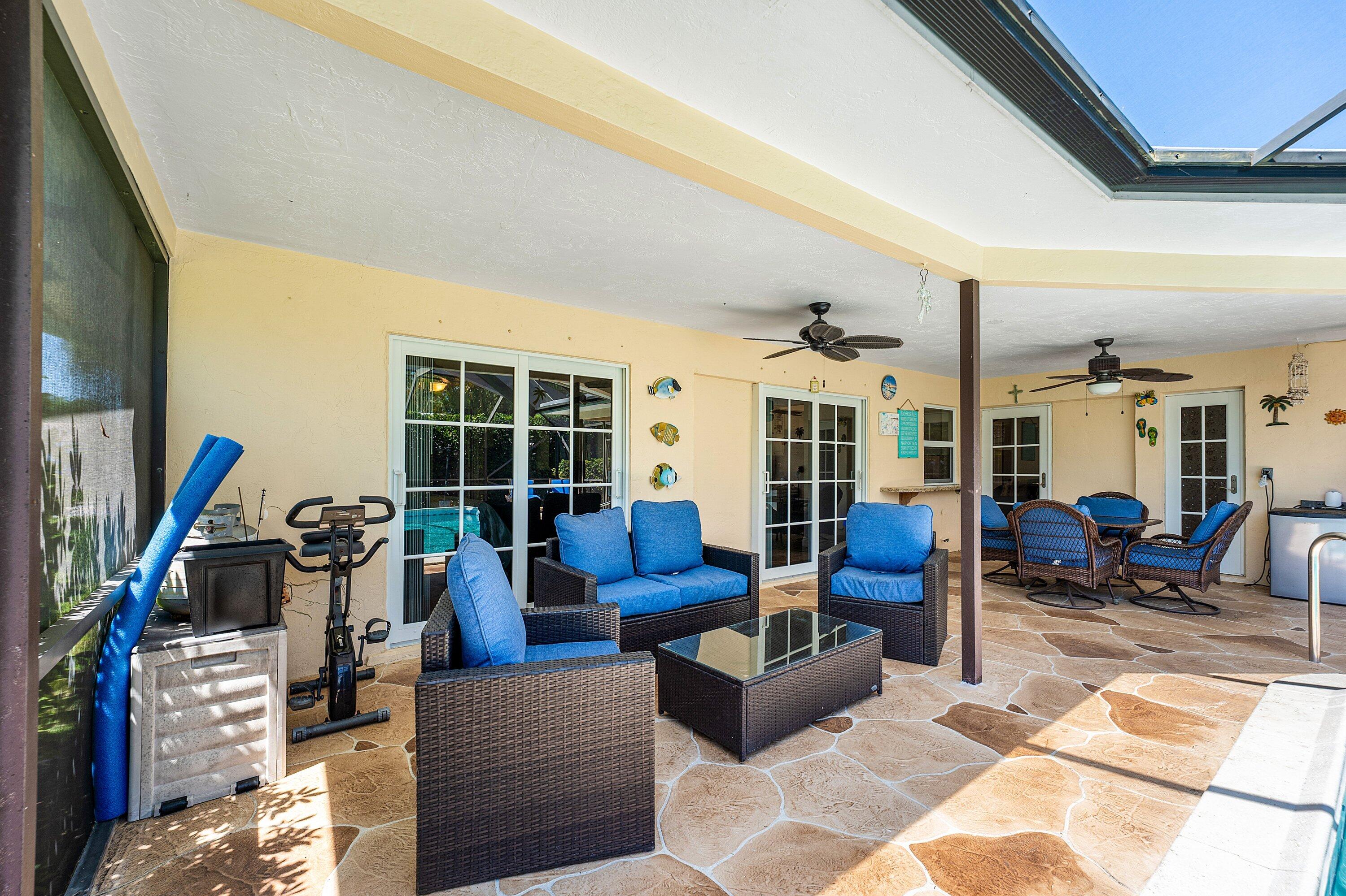 BOCA RATON SQUARE UNIT 2 - Residential