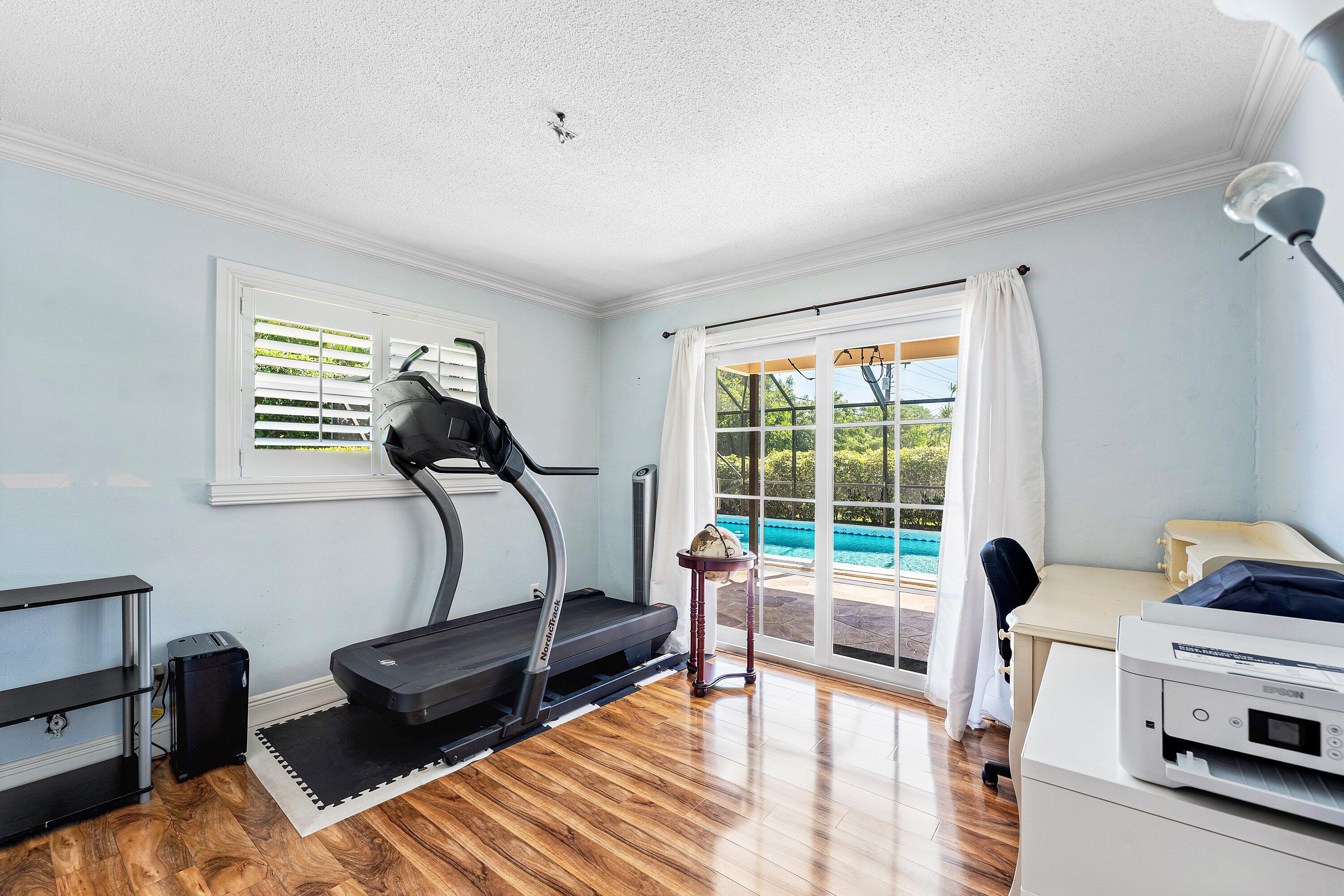 BOCA RATON SQUARE UNIT 2 - Residential