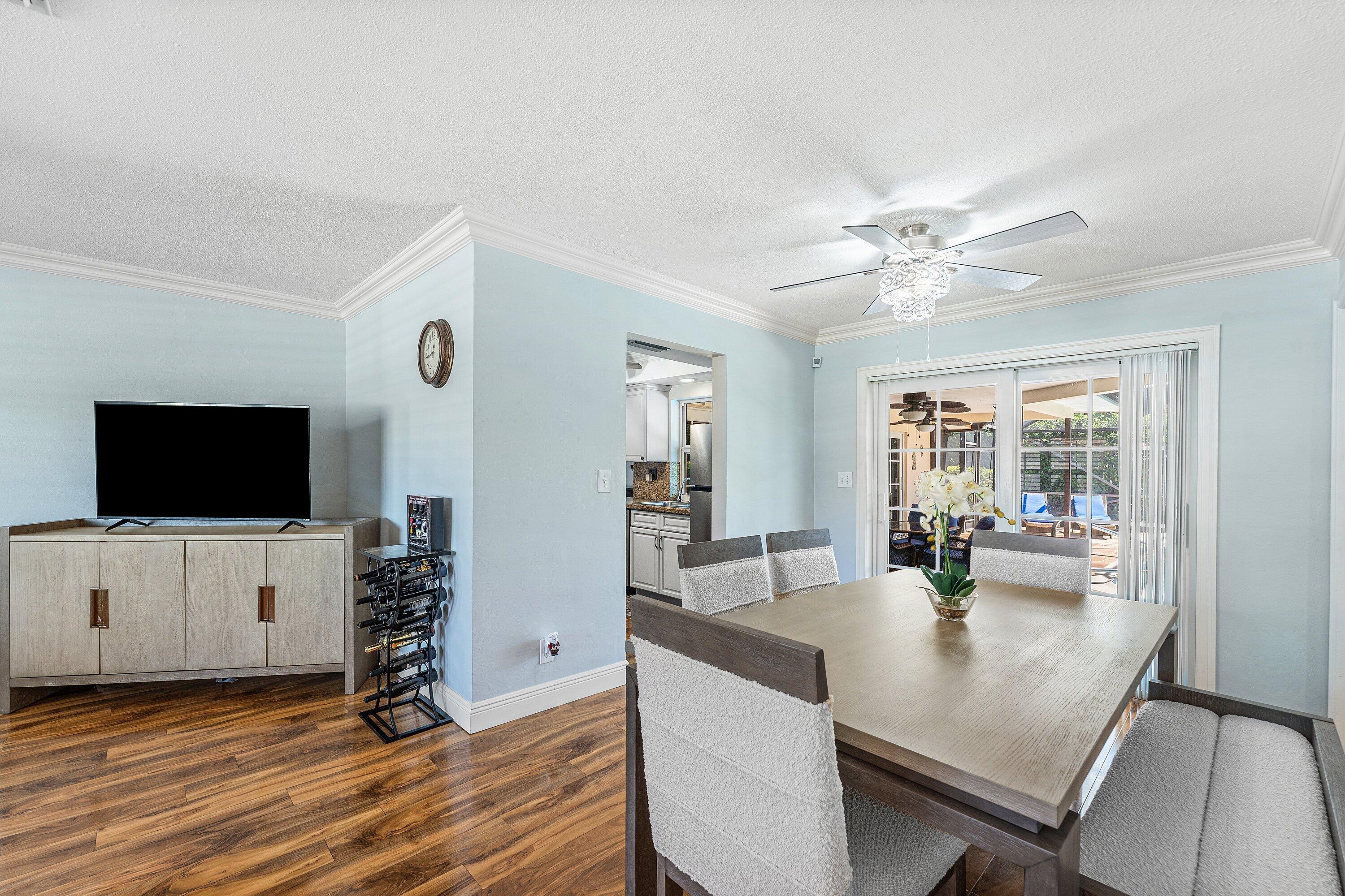 BOCA RATON SQUARE UNIT 2 - Residential