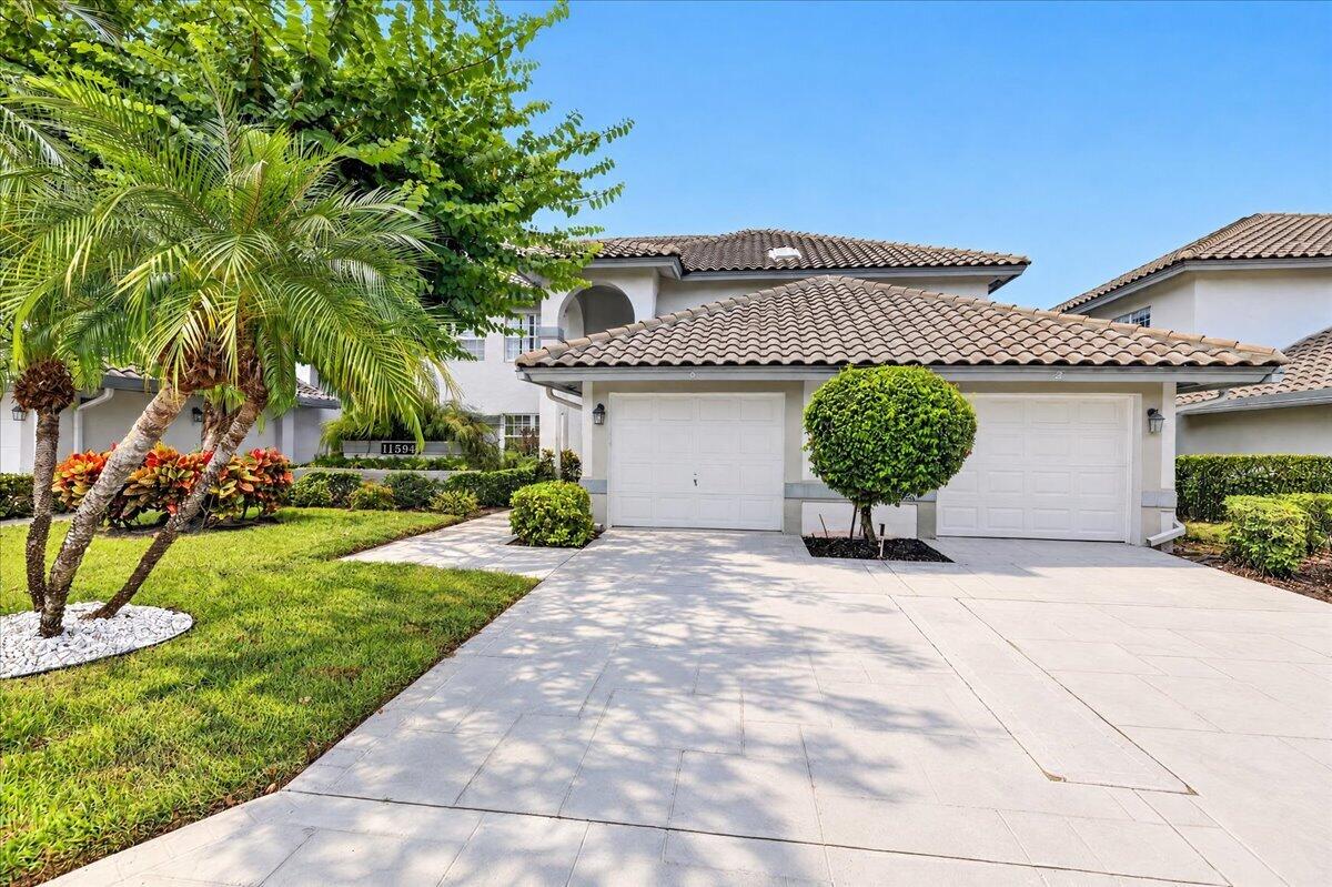 11594 BRIARWOOD Circle 4