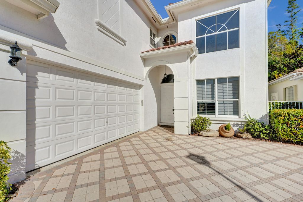 Photo of 9788 Vineyard Court, Boca Raton, FL 33428 (MLS # R11061068)