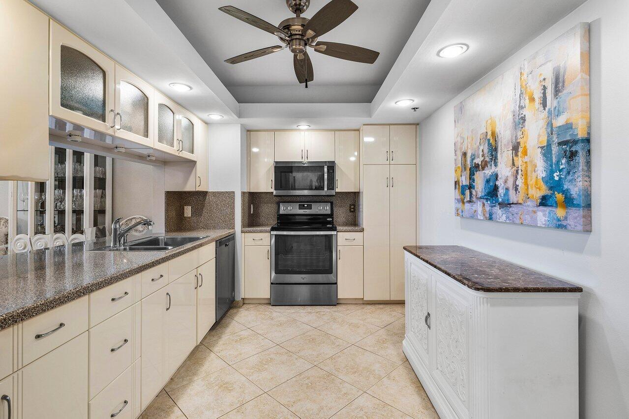 4748 S Ocean Boulevard 301