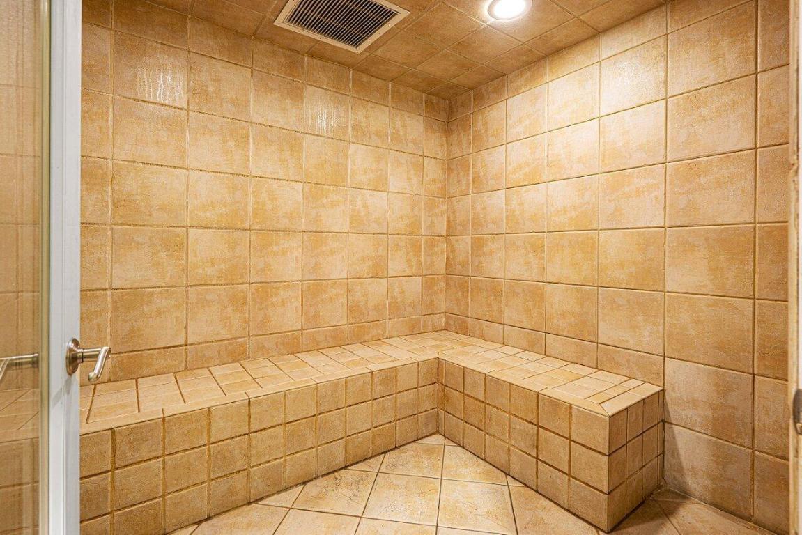 DALTON PLACE CONDO - Residential Lease