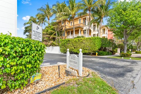 A home in Deerfield Beach