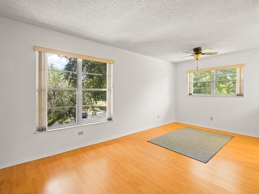 VISTA ST LUCIE BUILDINGS - Residential