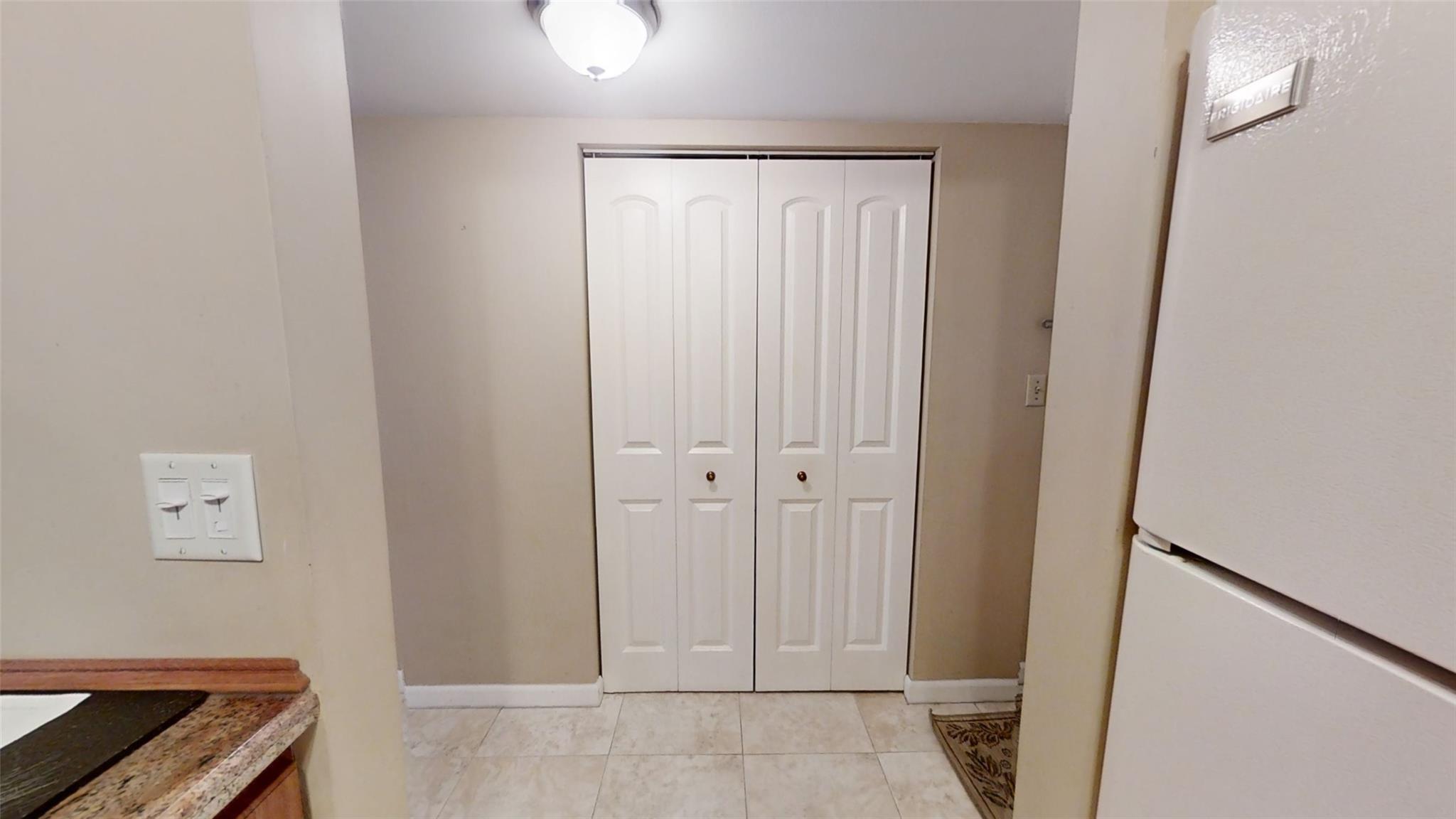 251 S Cypress Rd 142