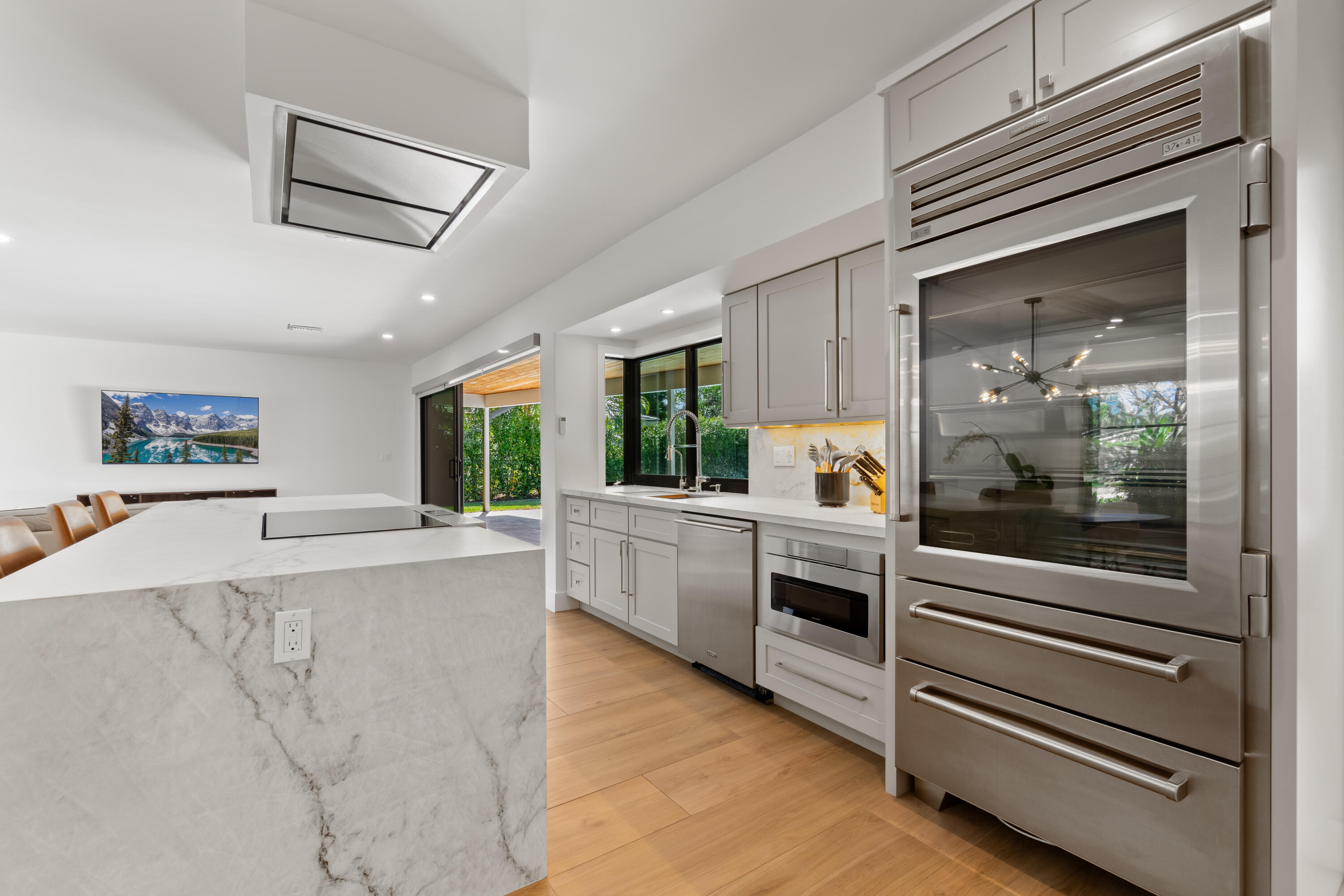 PLACE AU SOLEIL - Residential Lease