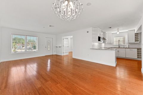 A home in Lake Worth Beach