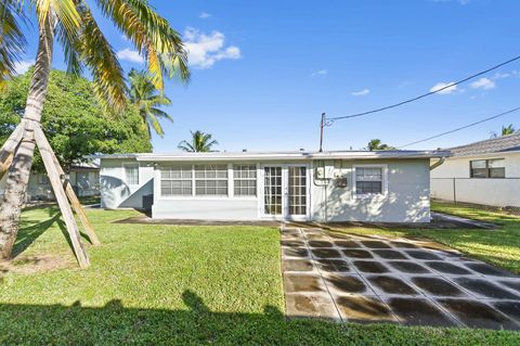 A home in Lake Worth Beach