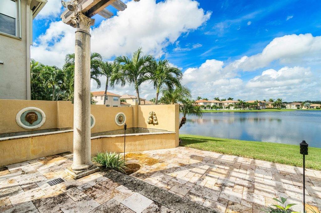 JOURNEYS END 3 - Residential