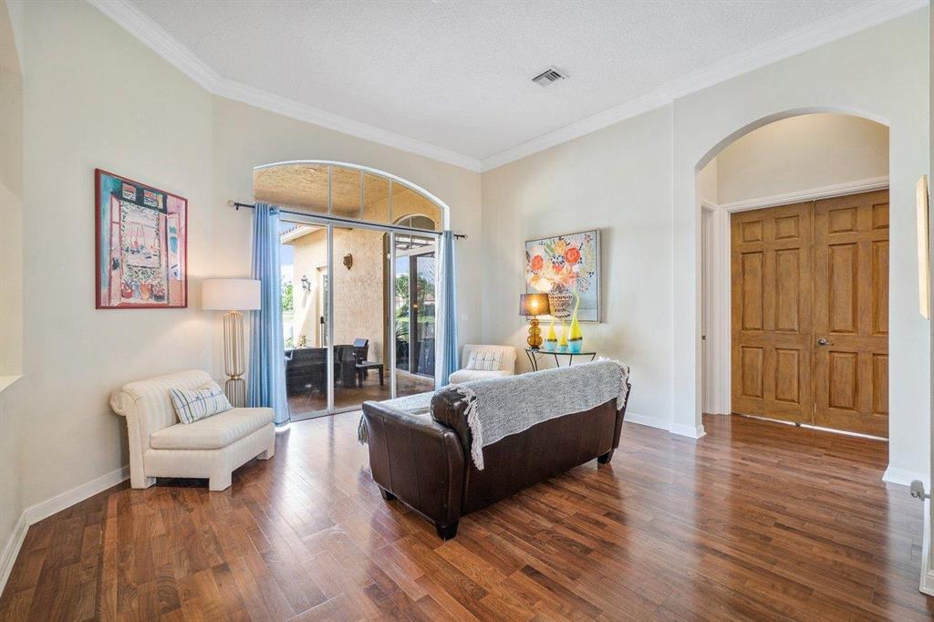 JOURNEYS END 3 - Residential