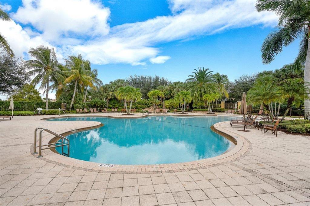 JOURNEYS END 3 - Residential