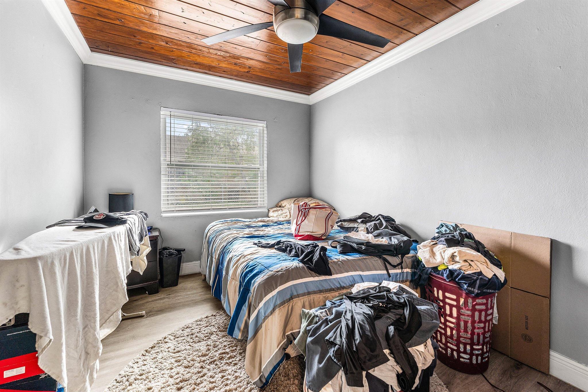 B AND G HOMES - Residential Income