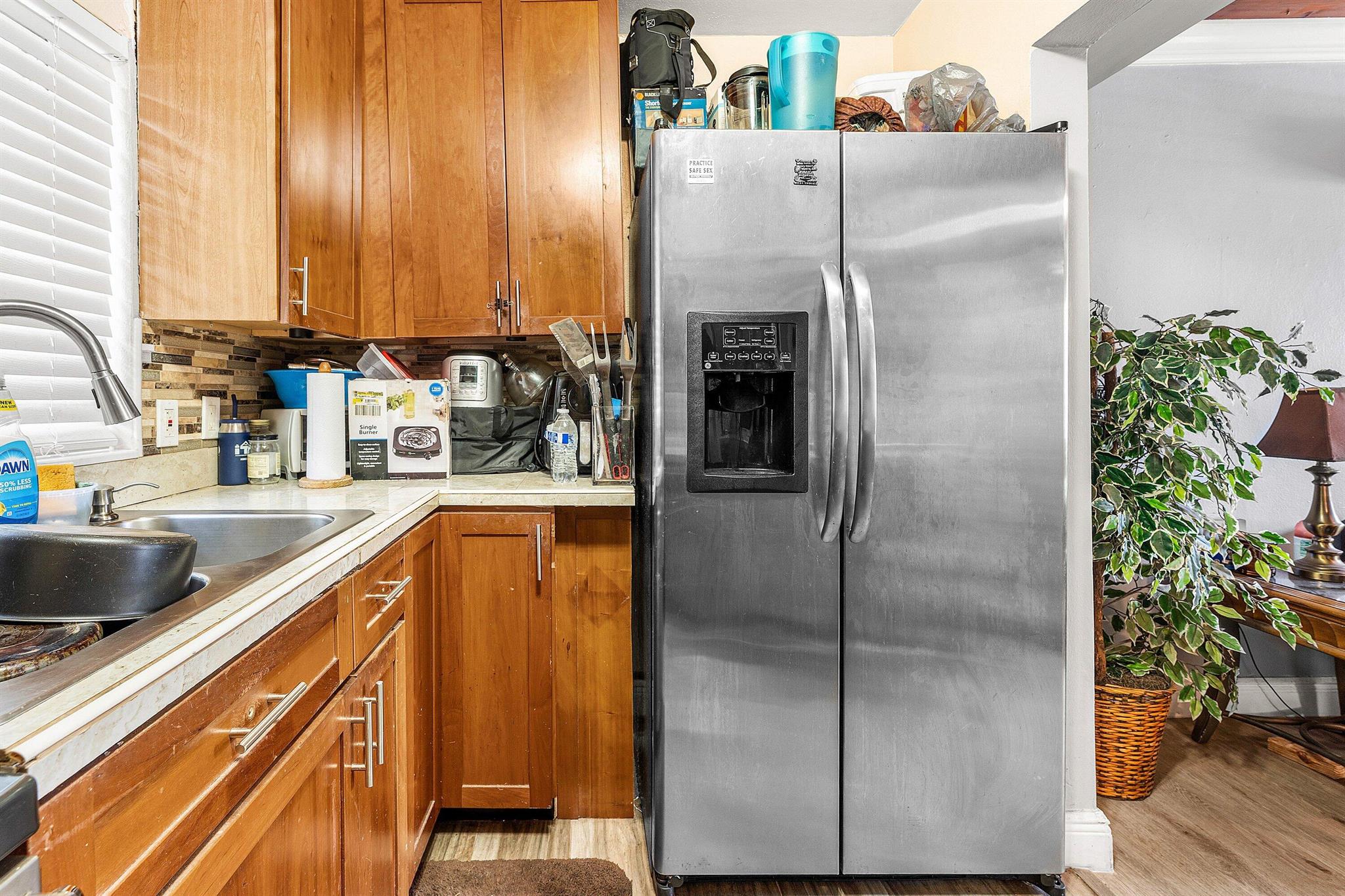 B AND G HOMES - Residential Income