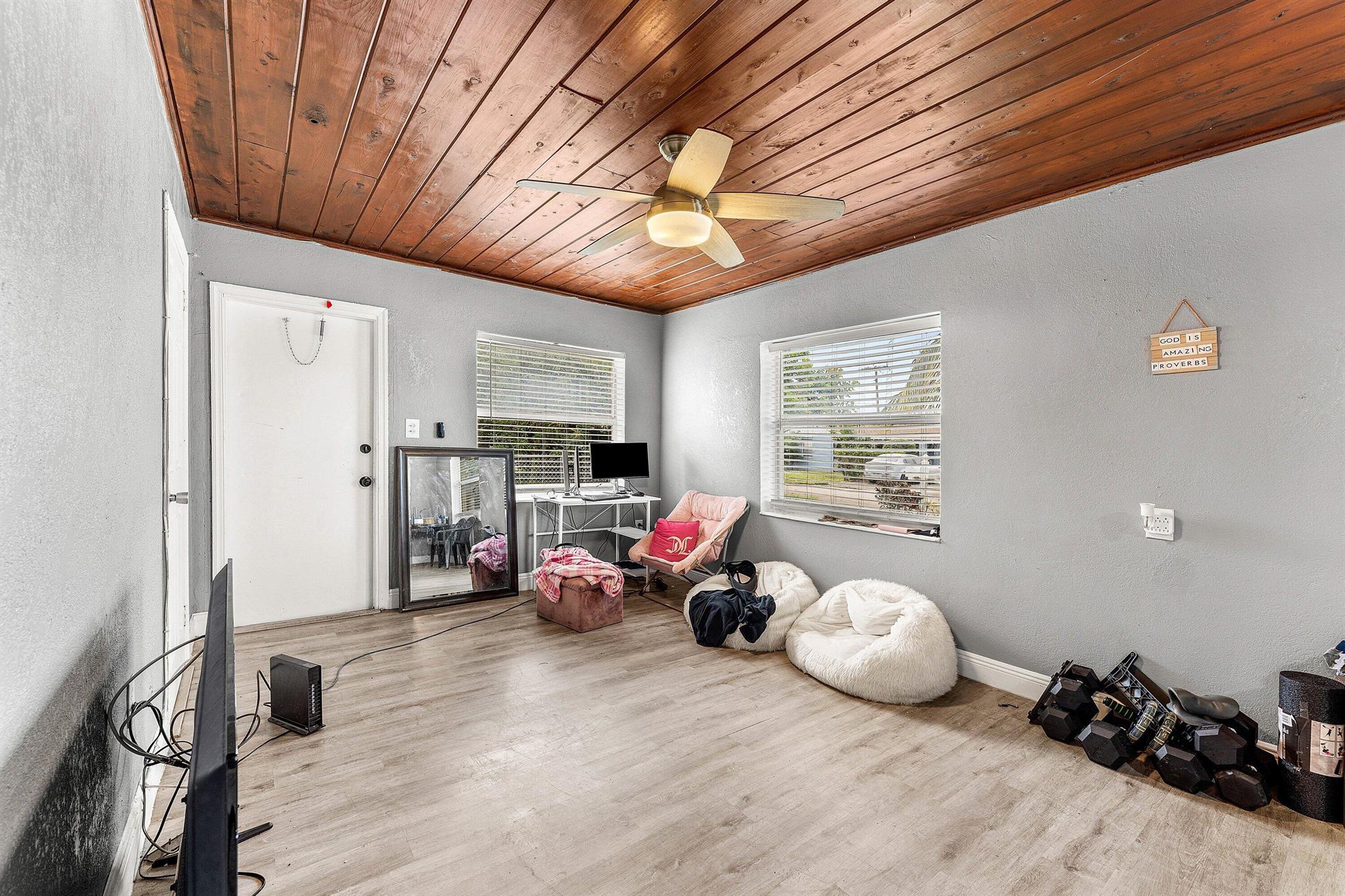 B AND G HOMES - Residential Income