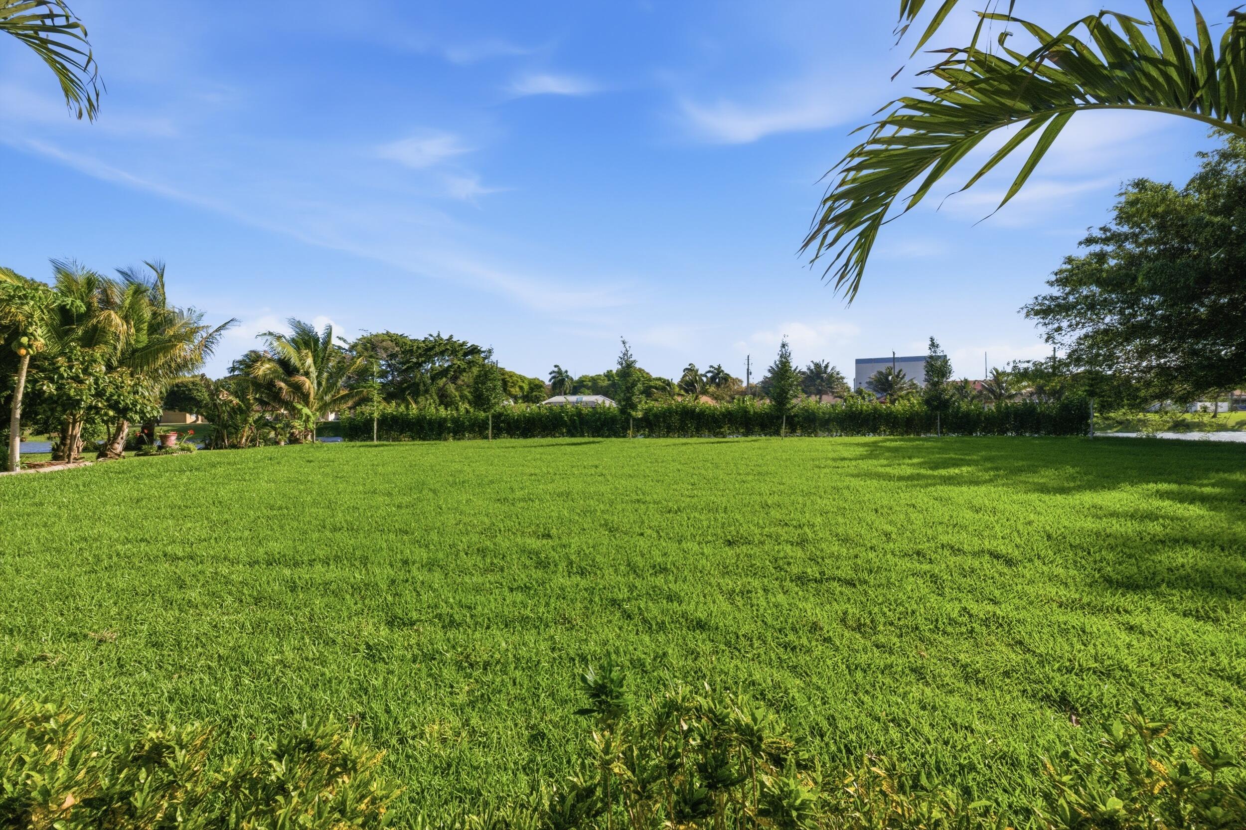 PRESIDENT COUNTRY CLUB 4 - Residential