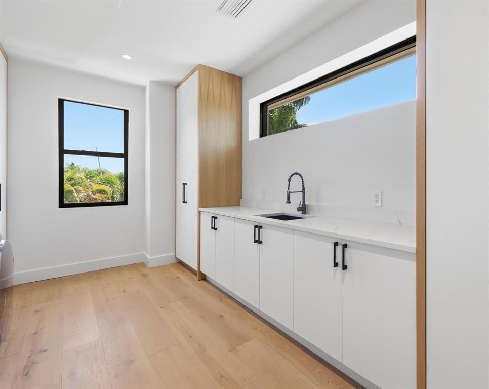 PRESIDENT COUNTRY CLUB 4 - Residential