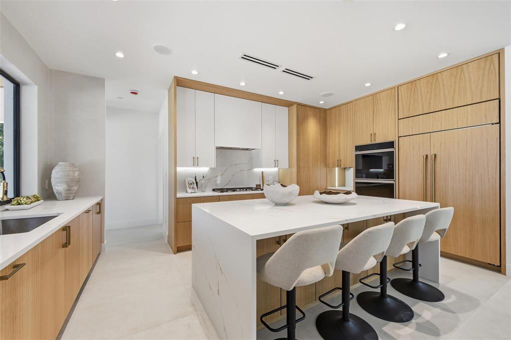 PRESIDENT COUNTRY CLUB 4 - Residential