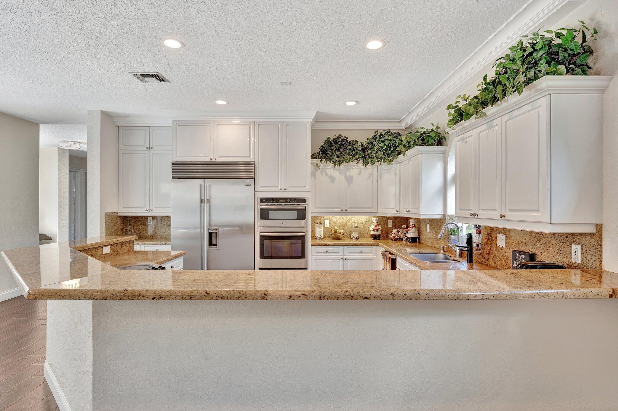 SEASONS - Residential