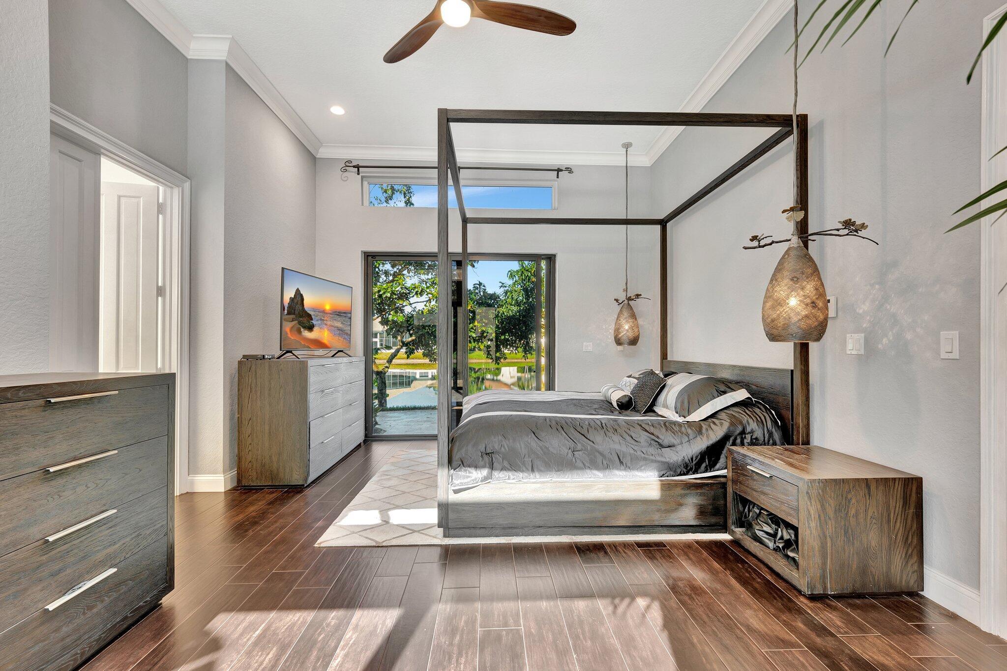 SEASONS - Residential