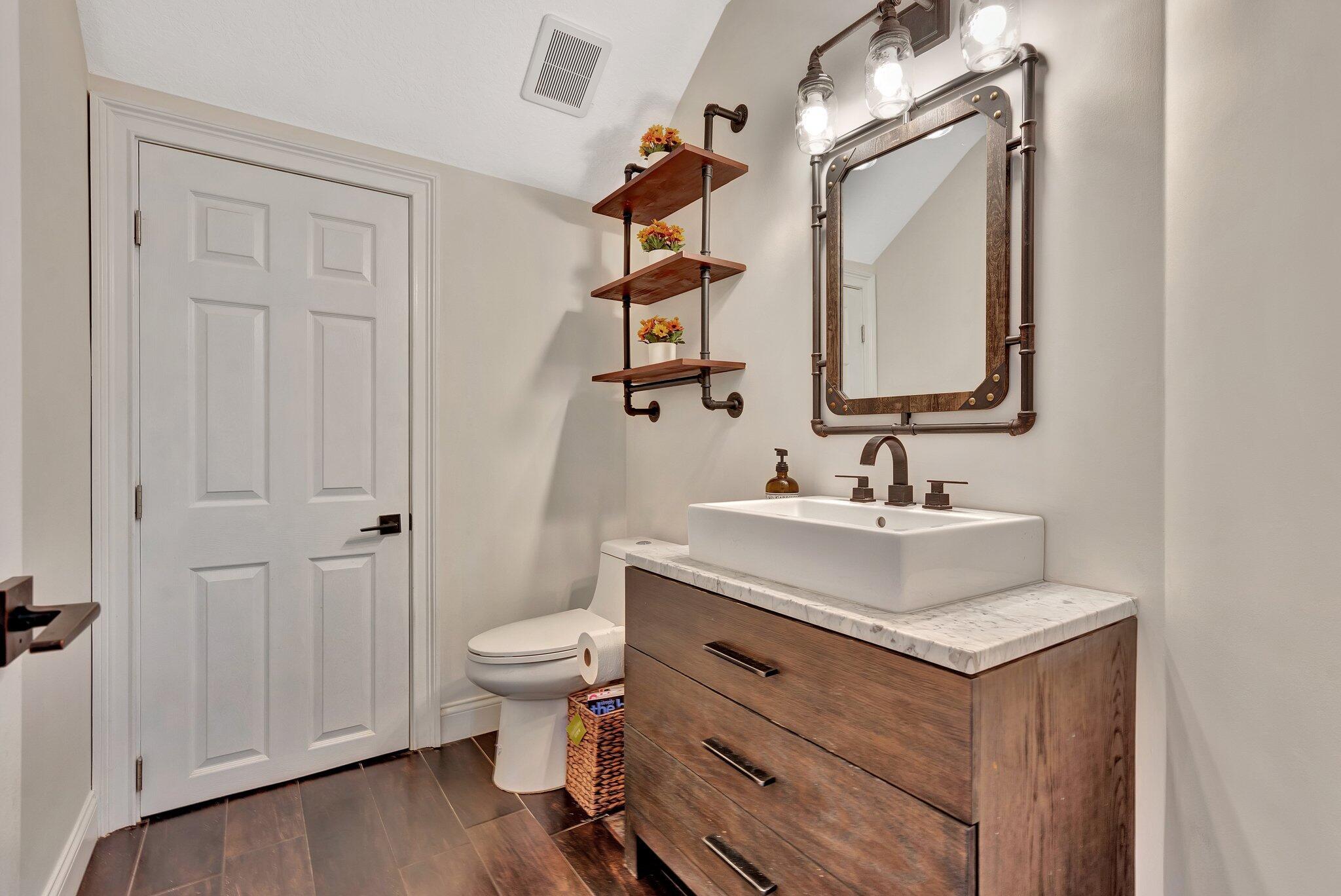 SEASONS - Residential