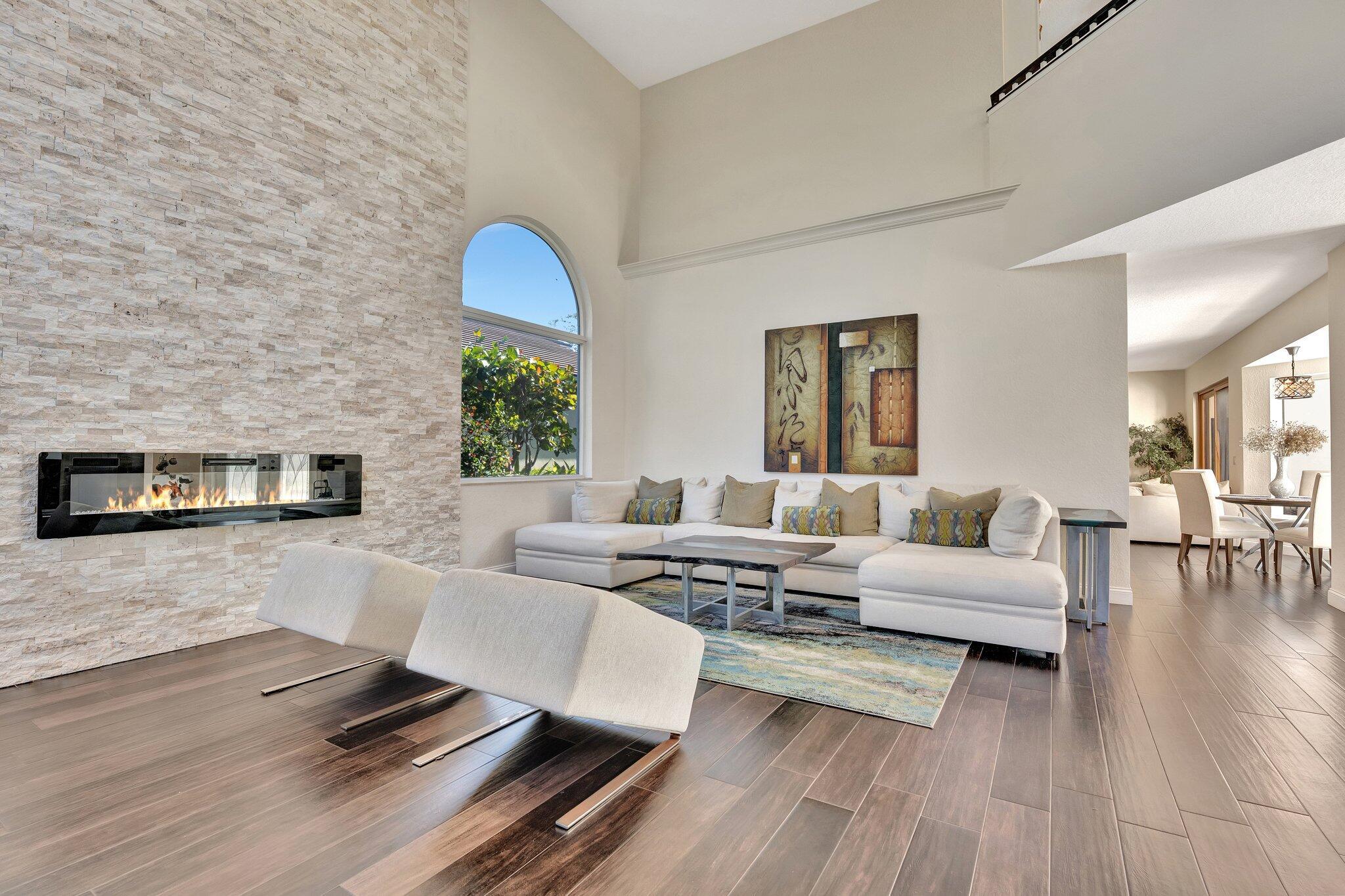 SEASONS - Residential