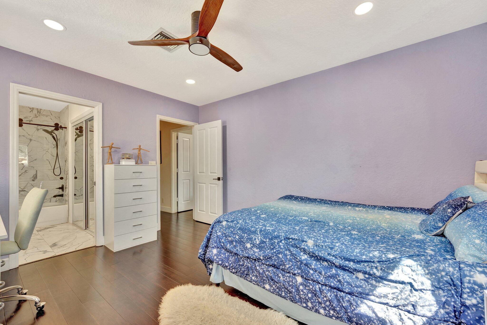 SEASONS - Residential