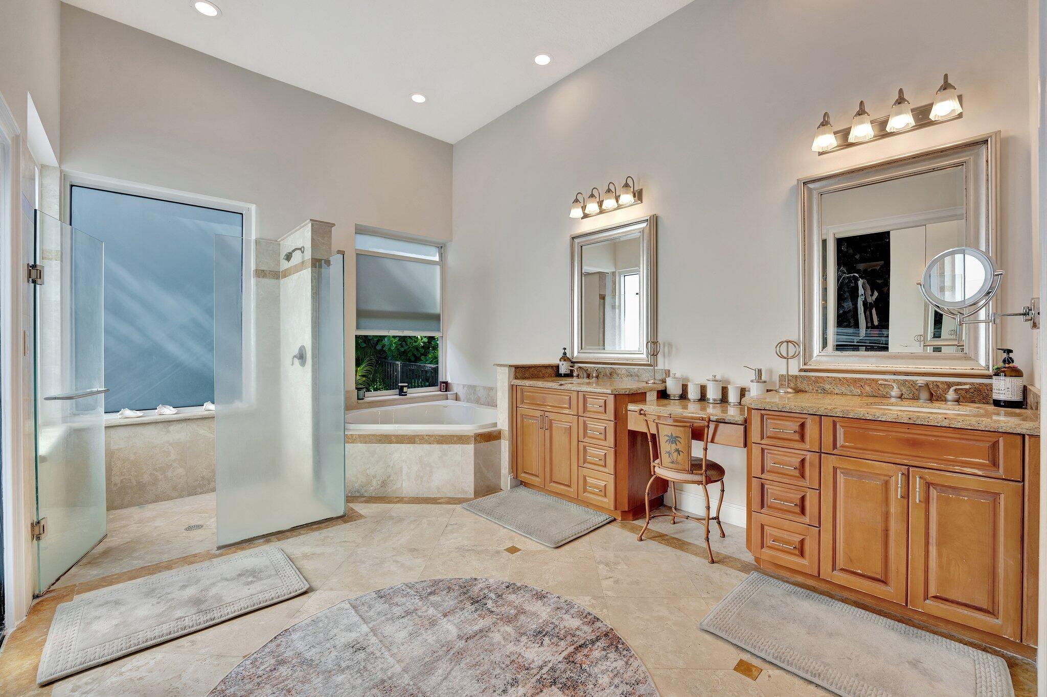 SEASONS - Residential