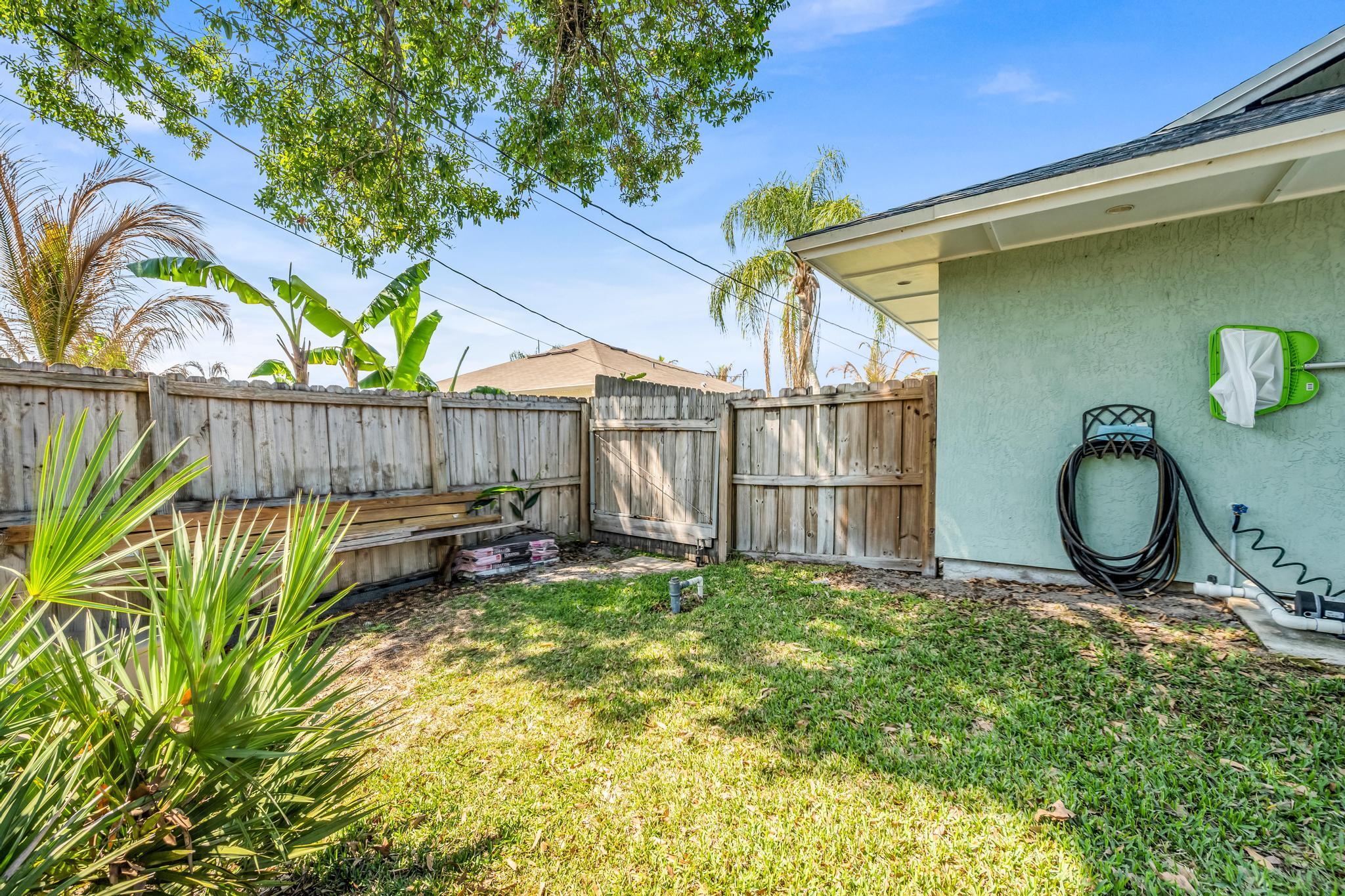 PORT ST LUCIE SECTION 26 - Residential