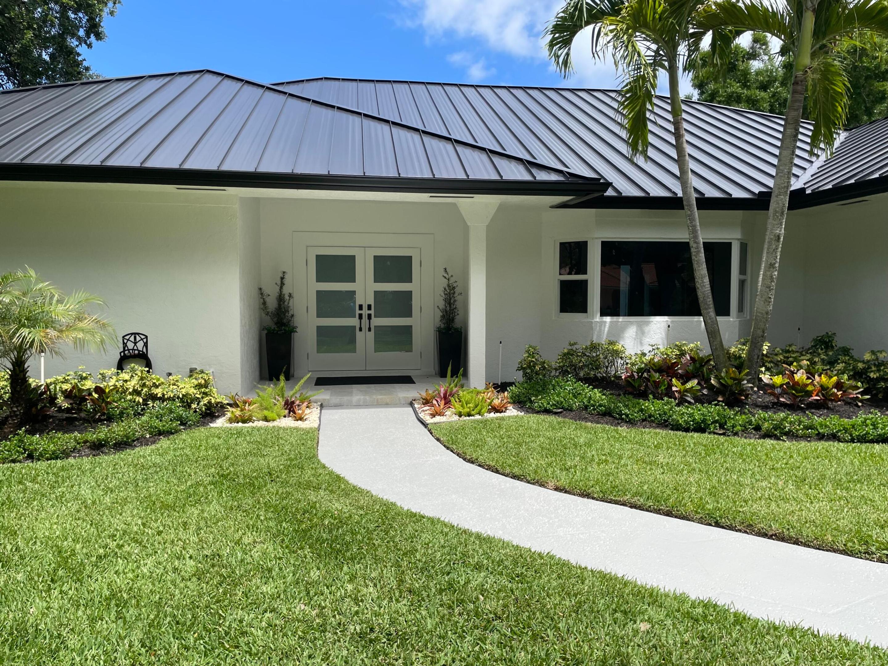 18457 SE Heritage Oaks Lane