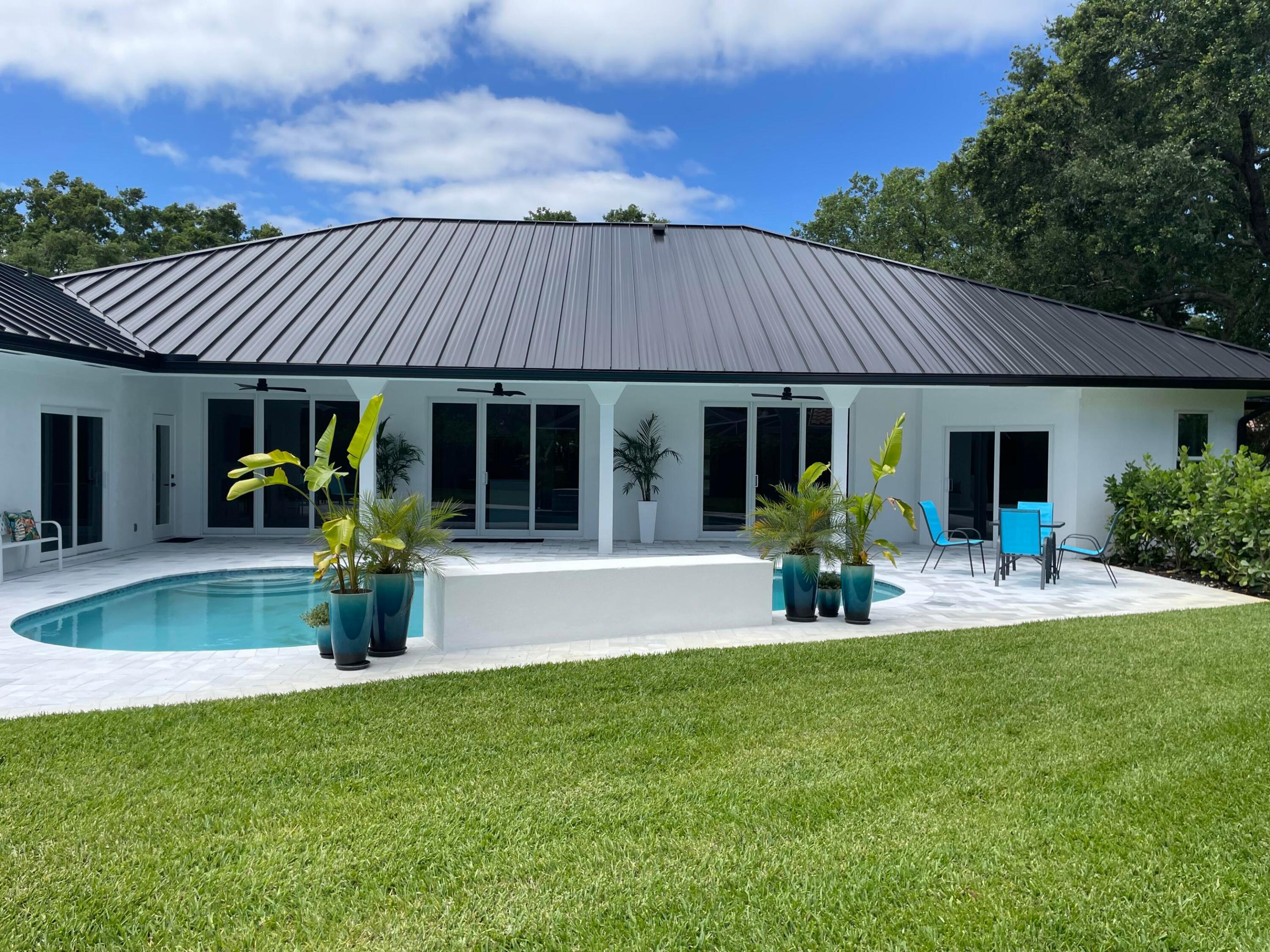 HERITAGE OAKS - Residential
