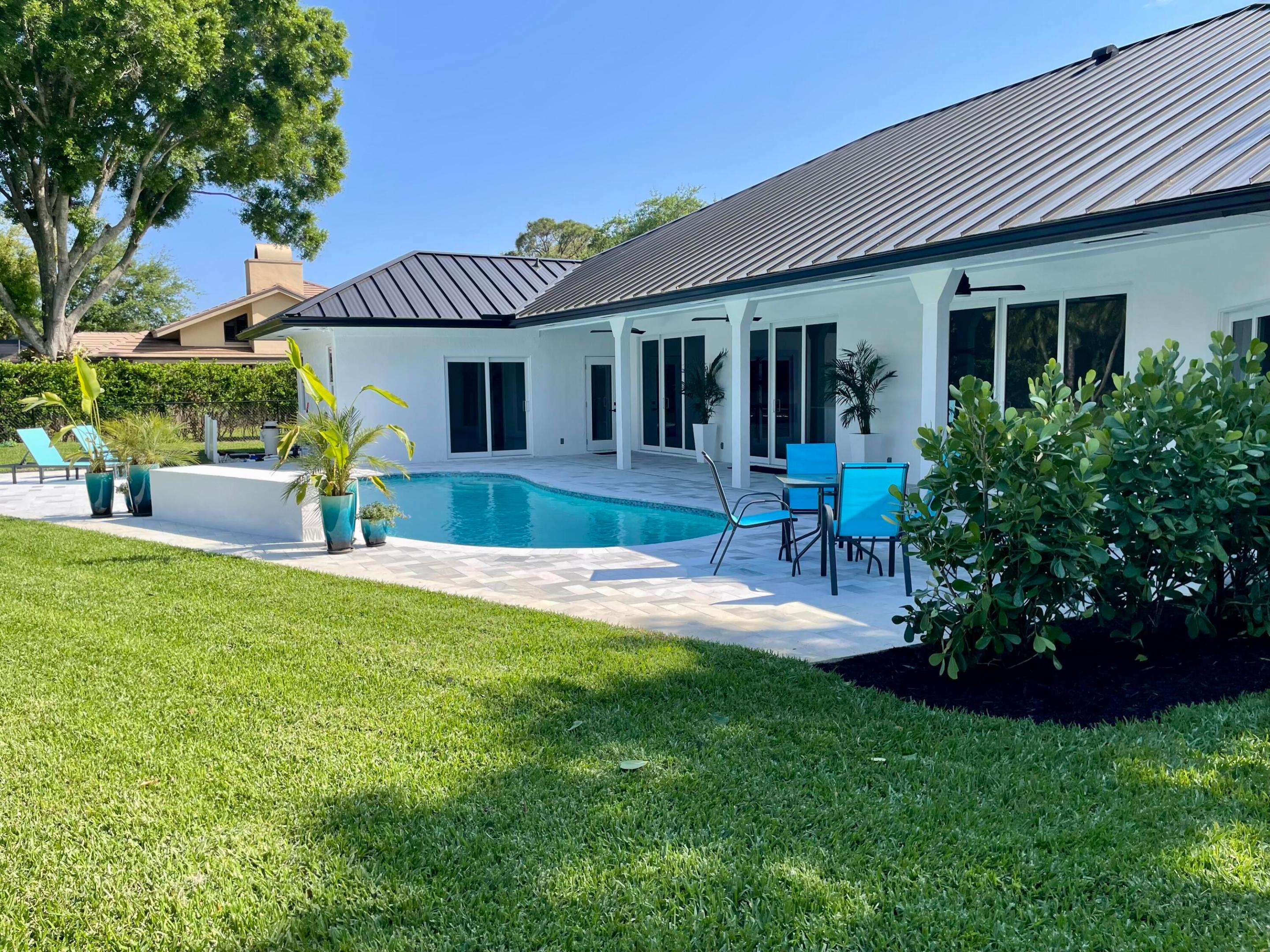 HERITAGE OAKS - Residential