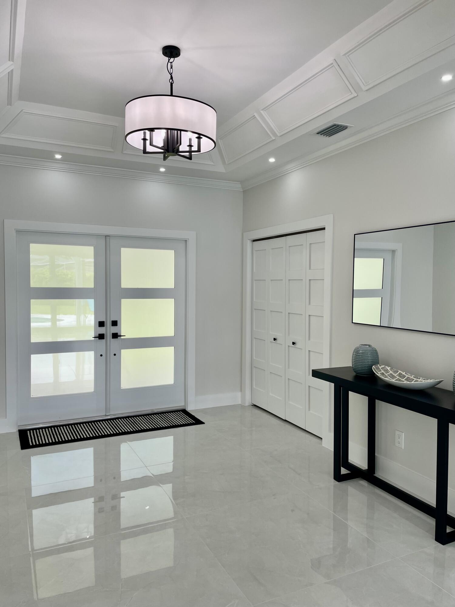 HERITAGE OAKS - Residential
