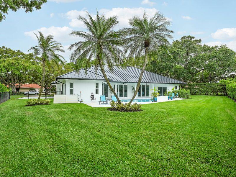 HERITAGE OAKS - Residential