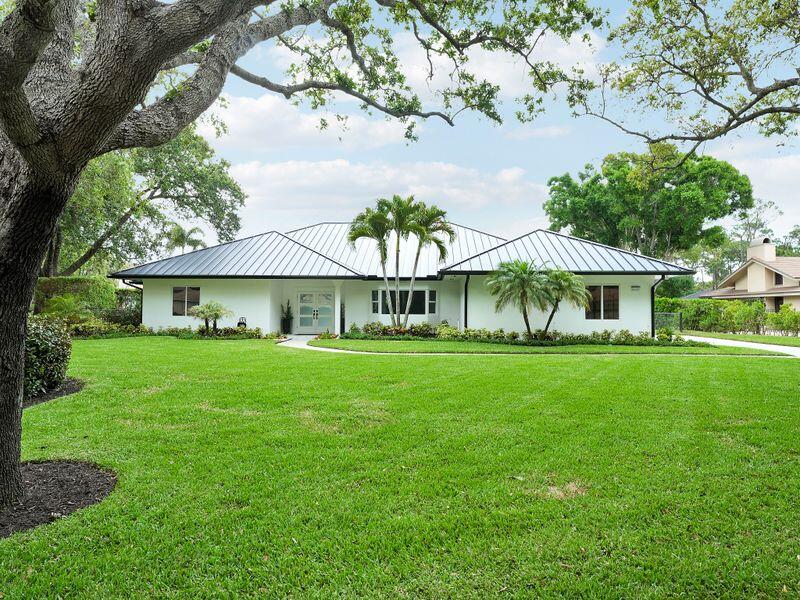 18457 SE Heritage Oaks Lane