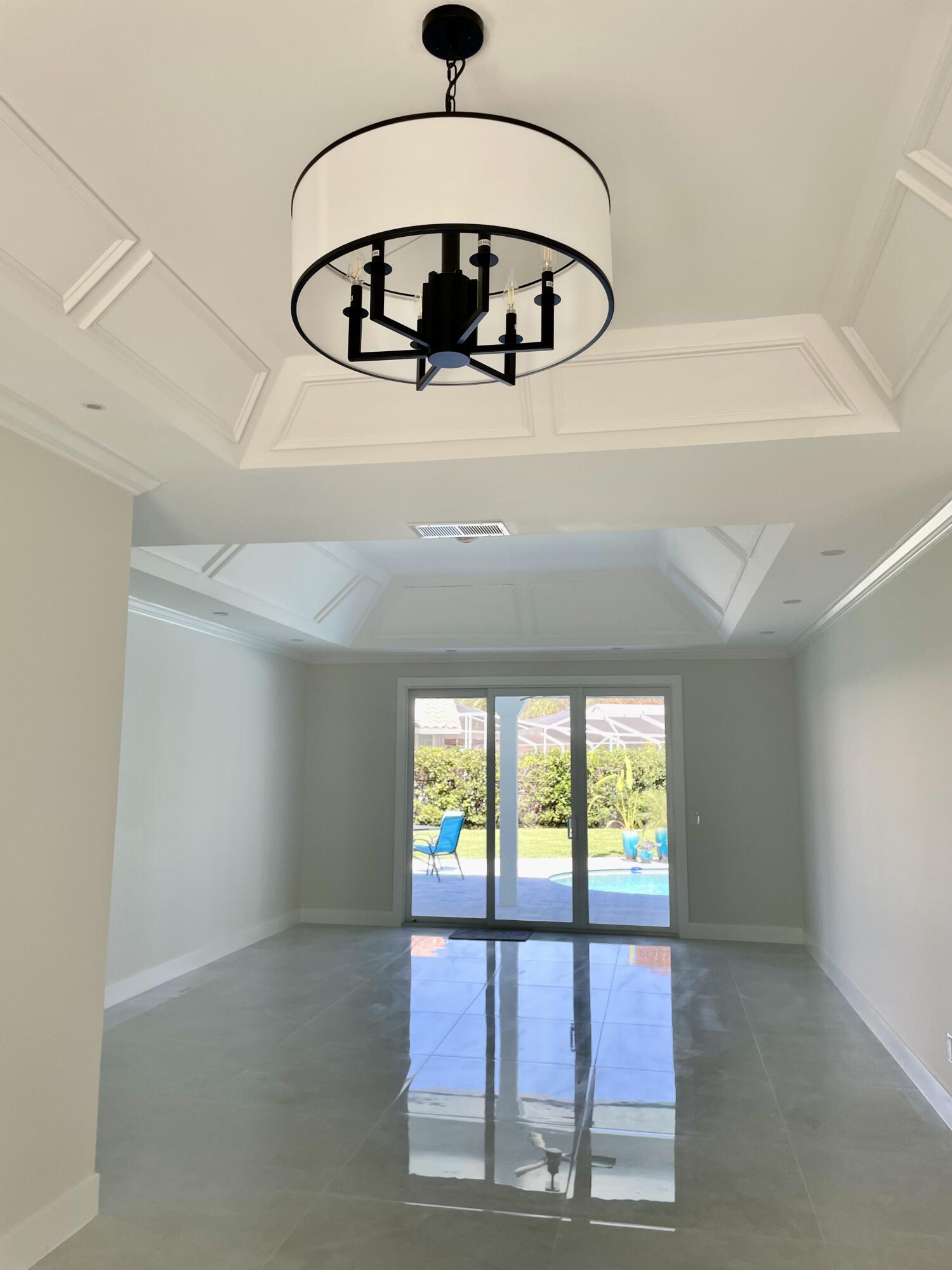 HERITAGE OAKS - Residential
