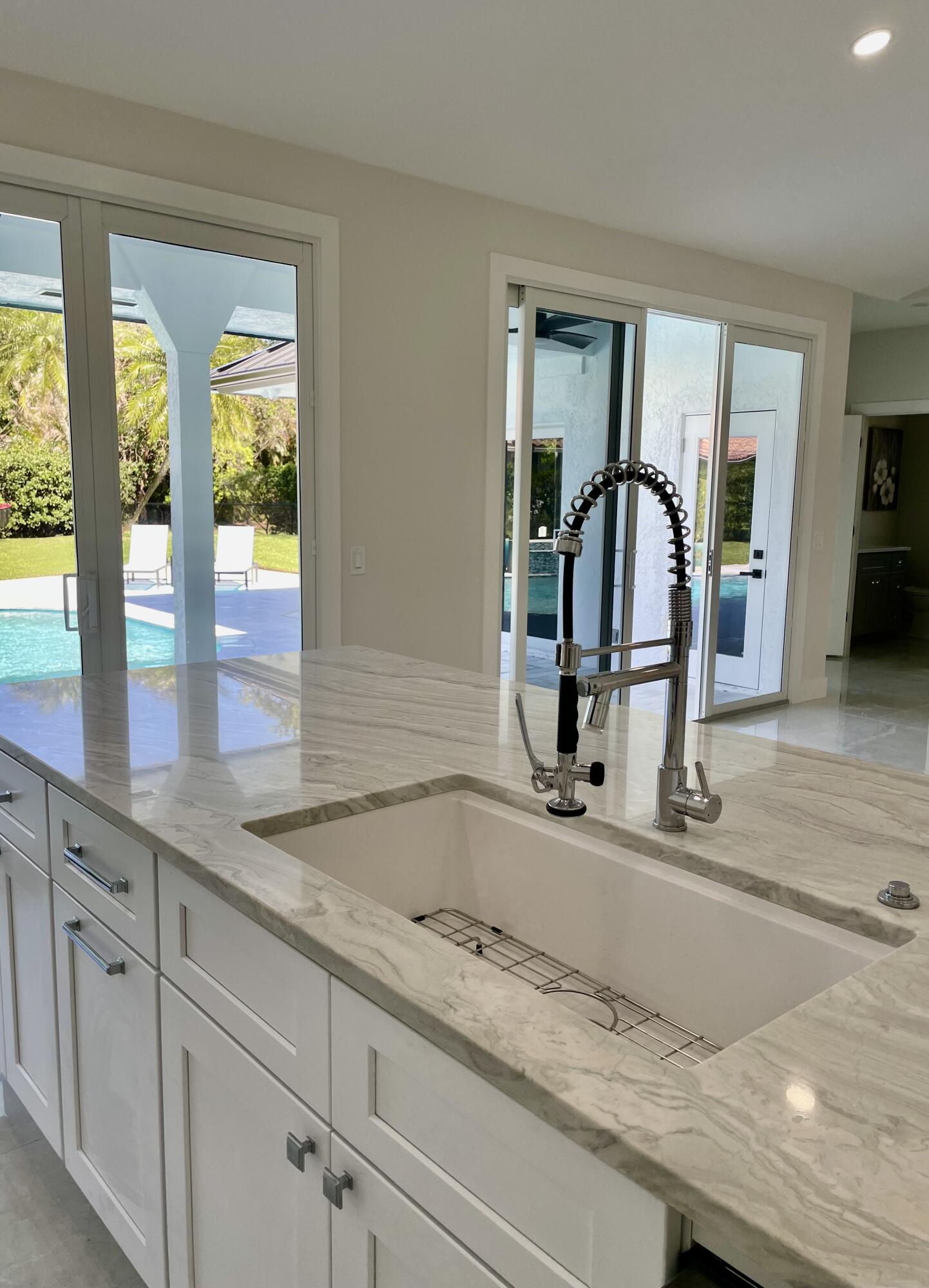 HERITAGE OAKS - Residential