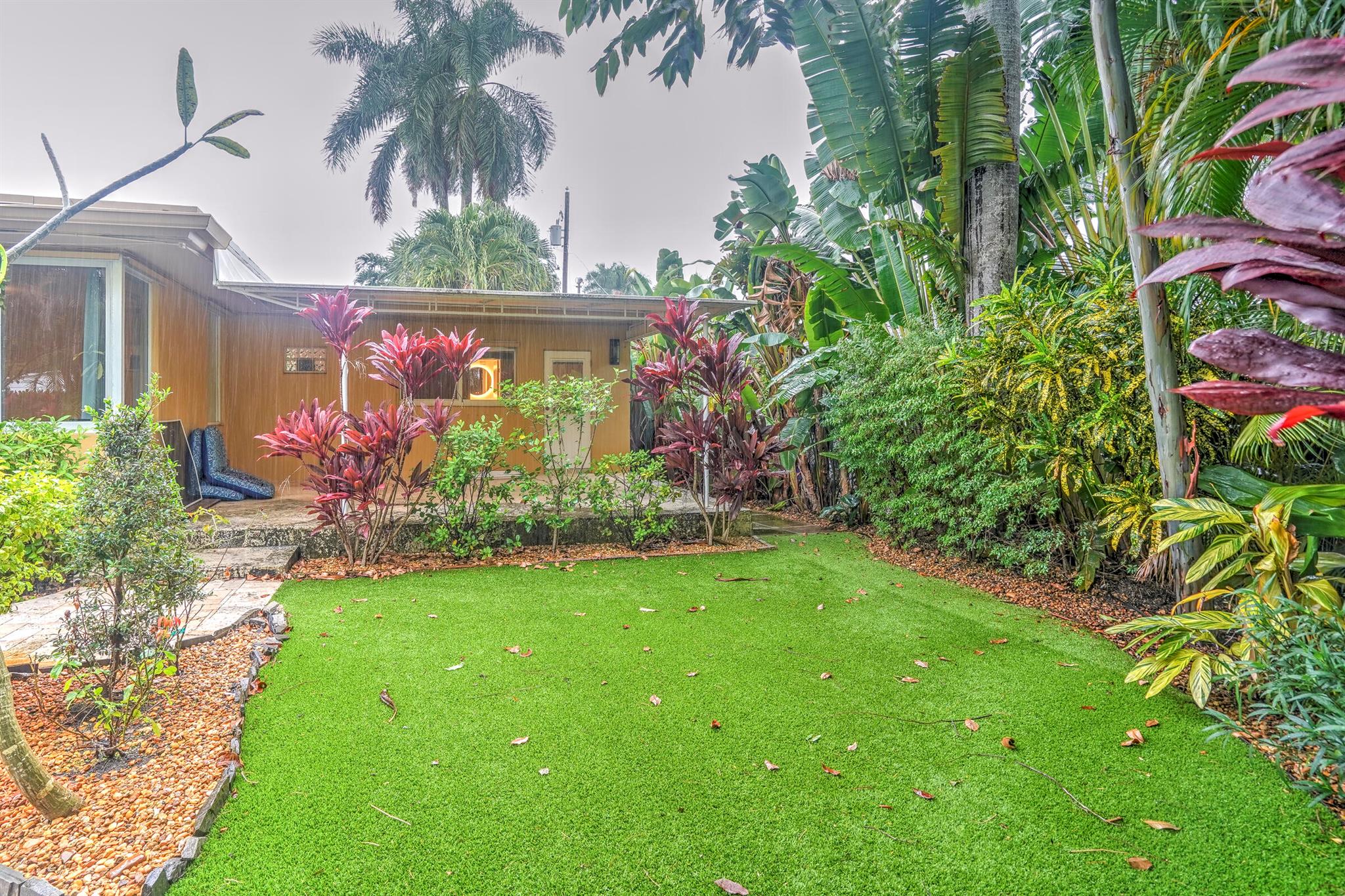 NORTH SHORE TERRACE 2 - Residential Lease