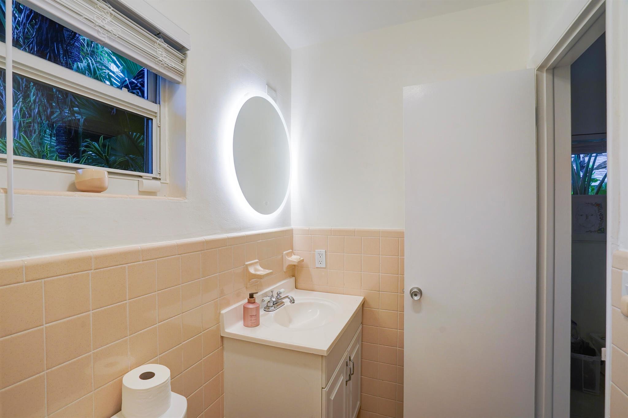 NORTH SHORE TERRACE 2 - Residential Lease