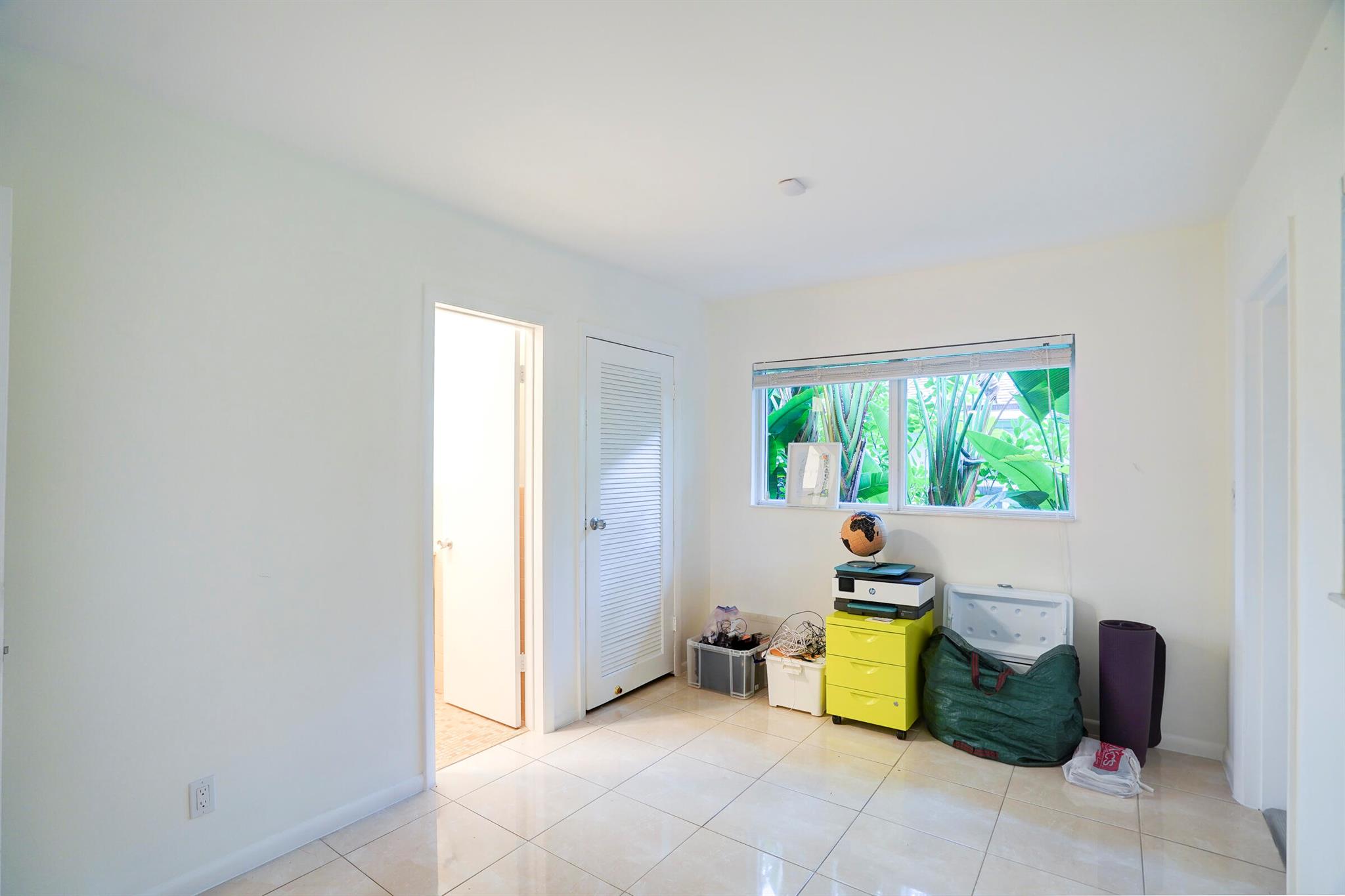 NORTH SHORE TERRACE 2 - Residential Lease