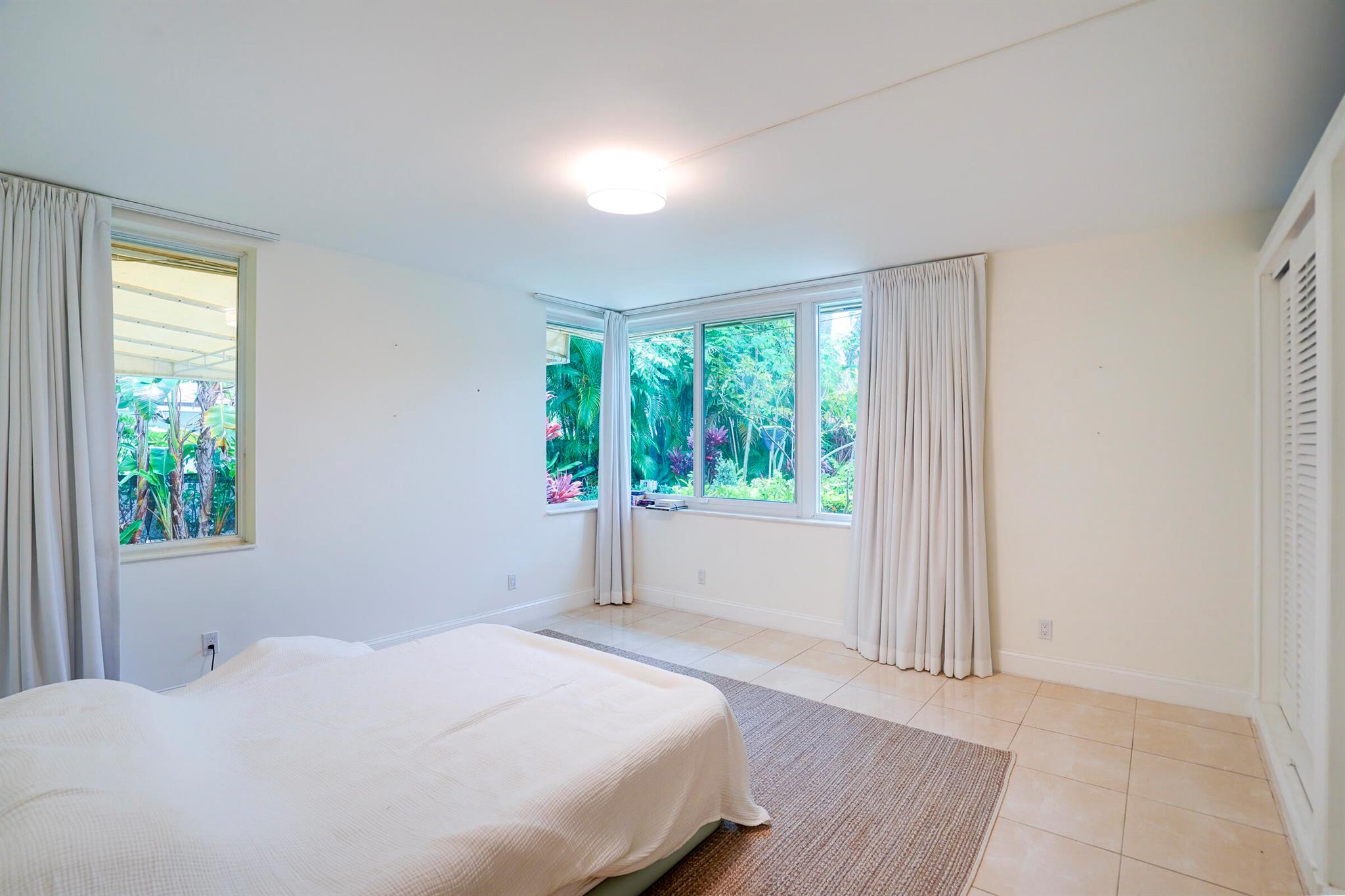 NORTH SHORE TERRACE 2 - Residential Lease