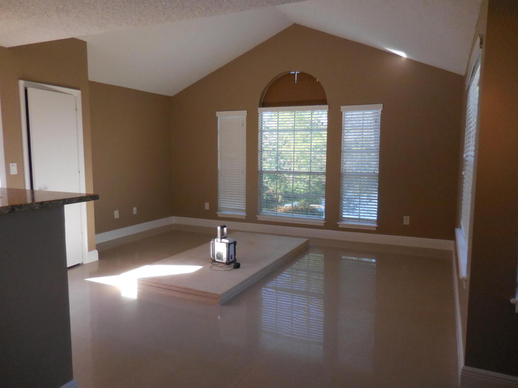 BAHIA AT DELRAY CONDO - Residential Lease