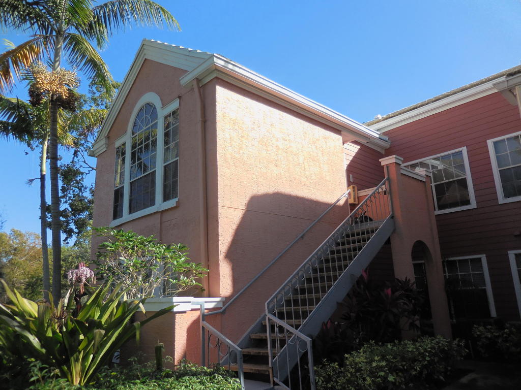 BAHIA AT DELRAY CONDO - Residential Lease