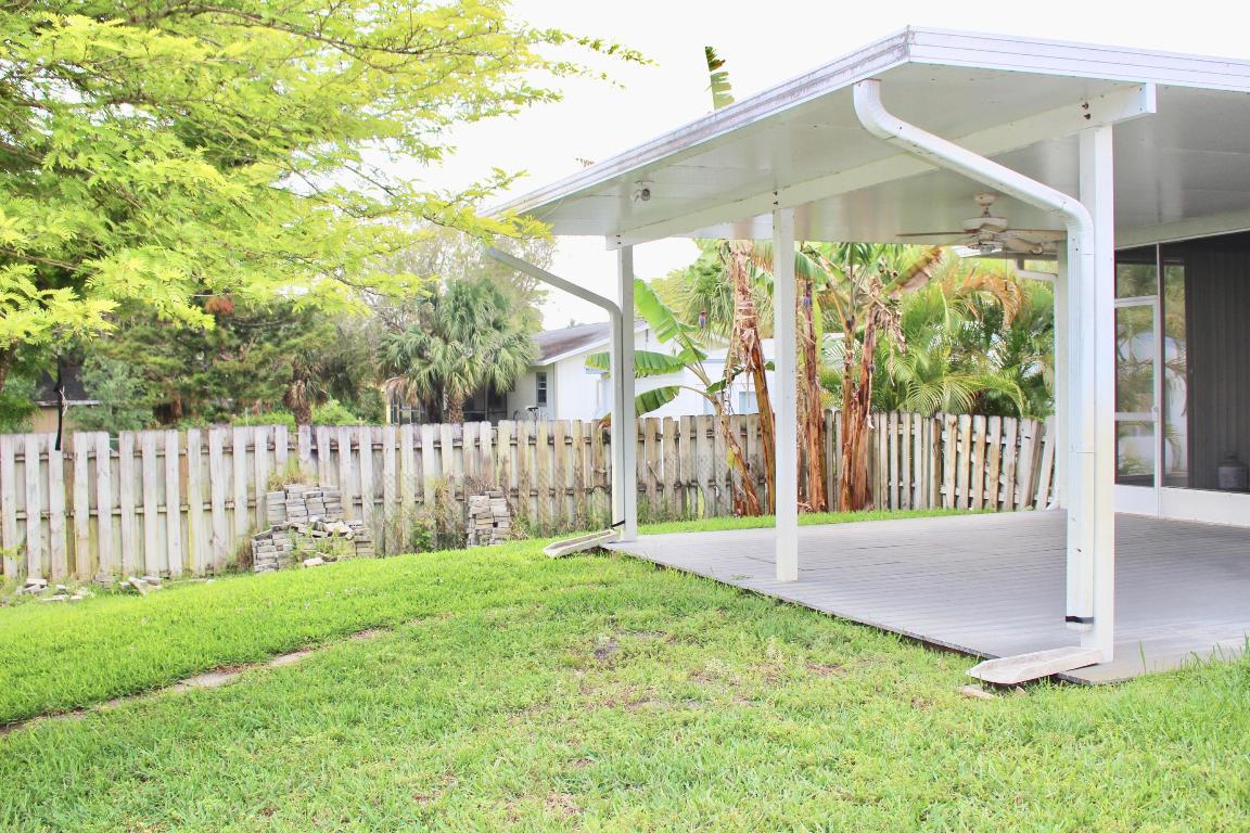 POINCIANA GARDENS - Residential Lease