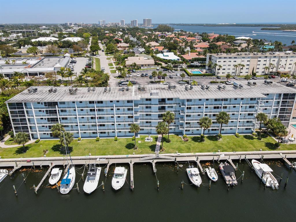 PARADISE VILLAS CONDO - Residential