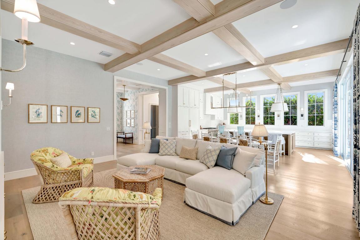 THE LOXAHATCHEE CLUB - Residential