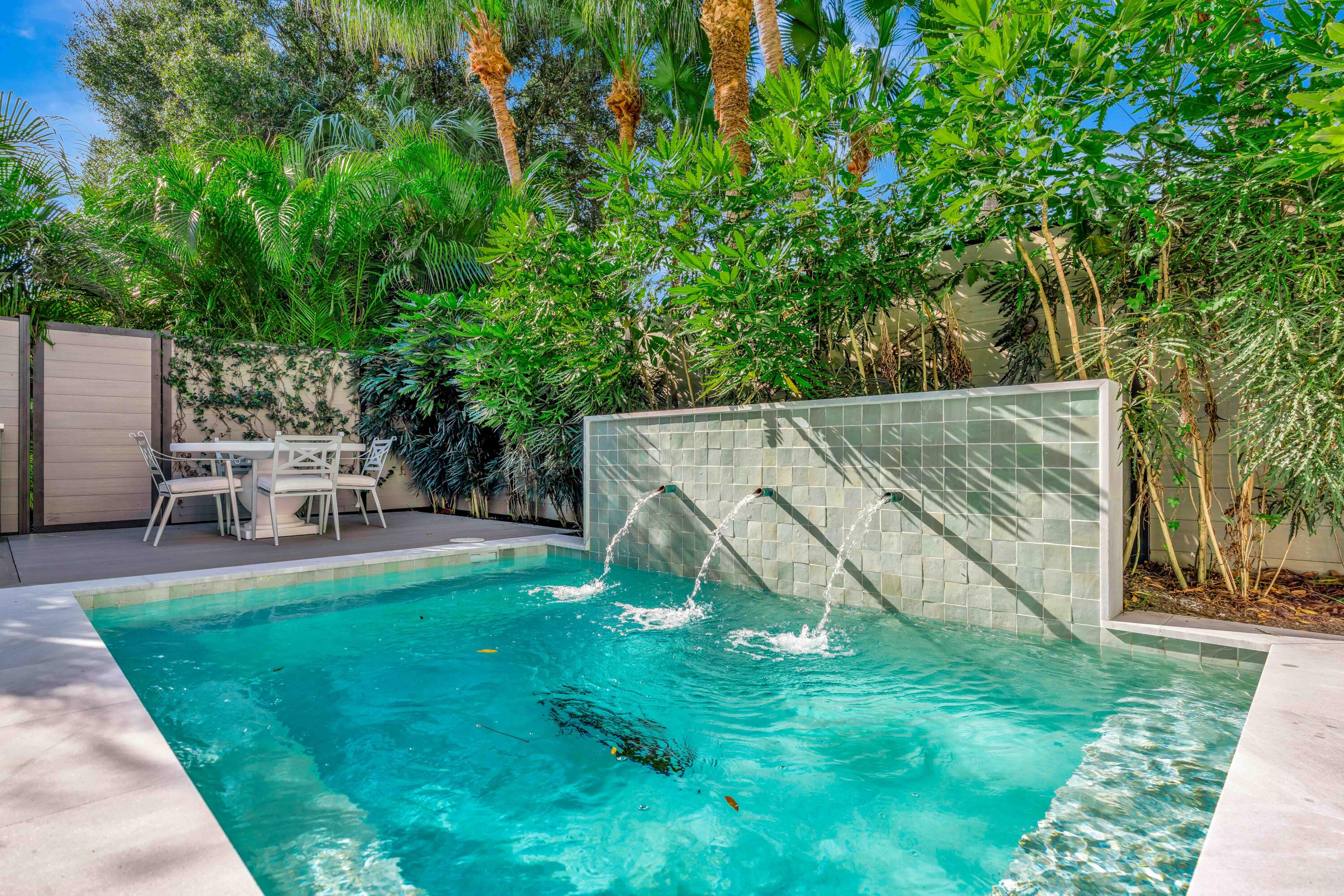 LOXAHATCHEE CLUB - Residential