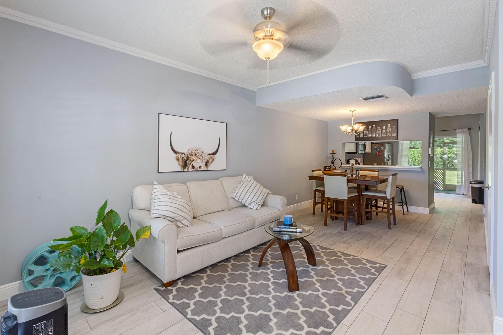 3275 Festival Dr
