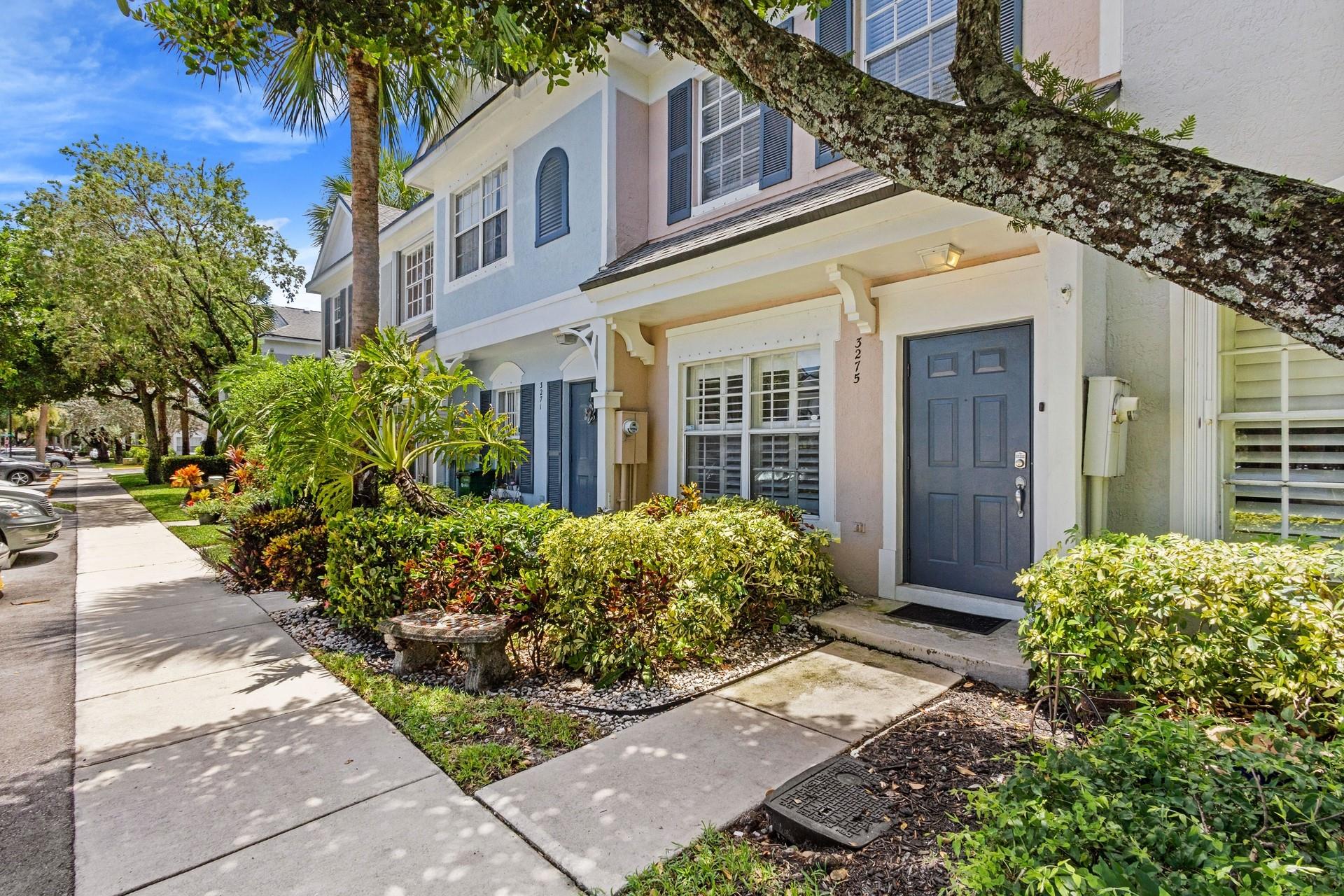 3275 Festival Dr